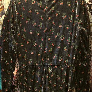 Ivy City Aria in Velvet Floral XL NWOT